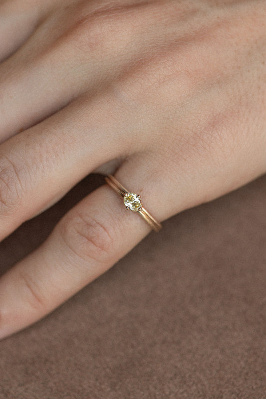 Pinky ring