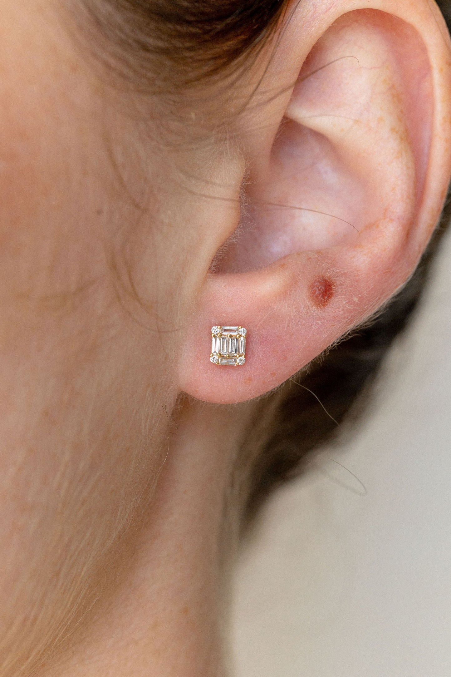 Aretes cluster